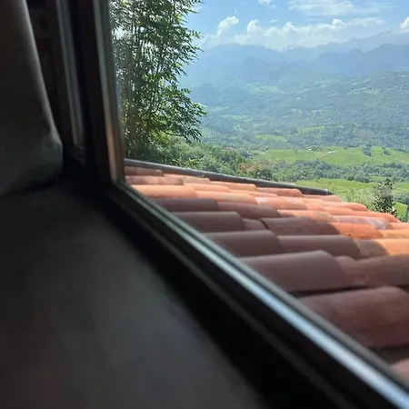La Del Cerro Alto *